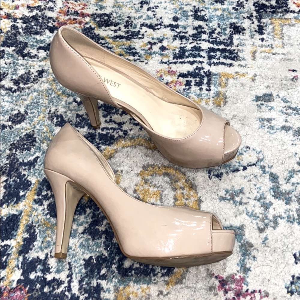 Women’s nude heels